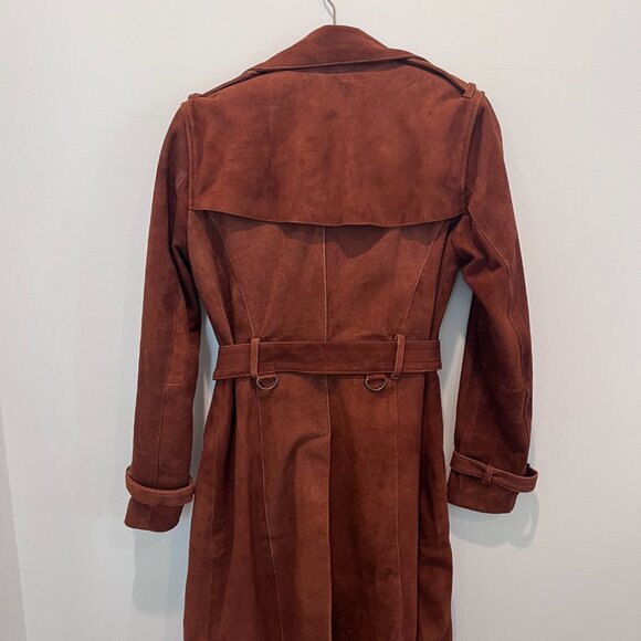 Brown suede women's trench coat - Picture 4 of 9